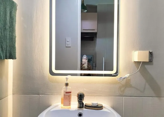 Flair Towers Urban Staycations Apartment Manila